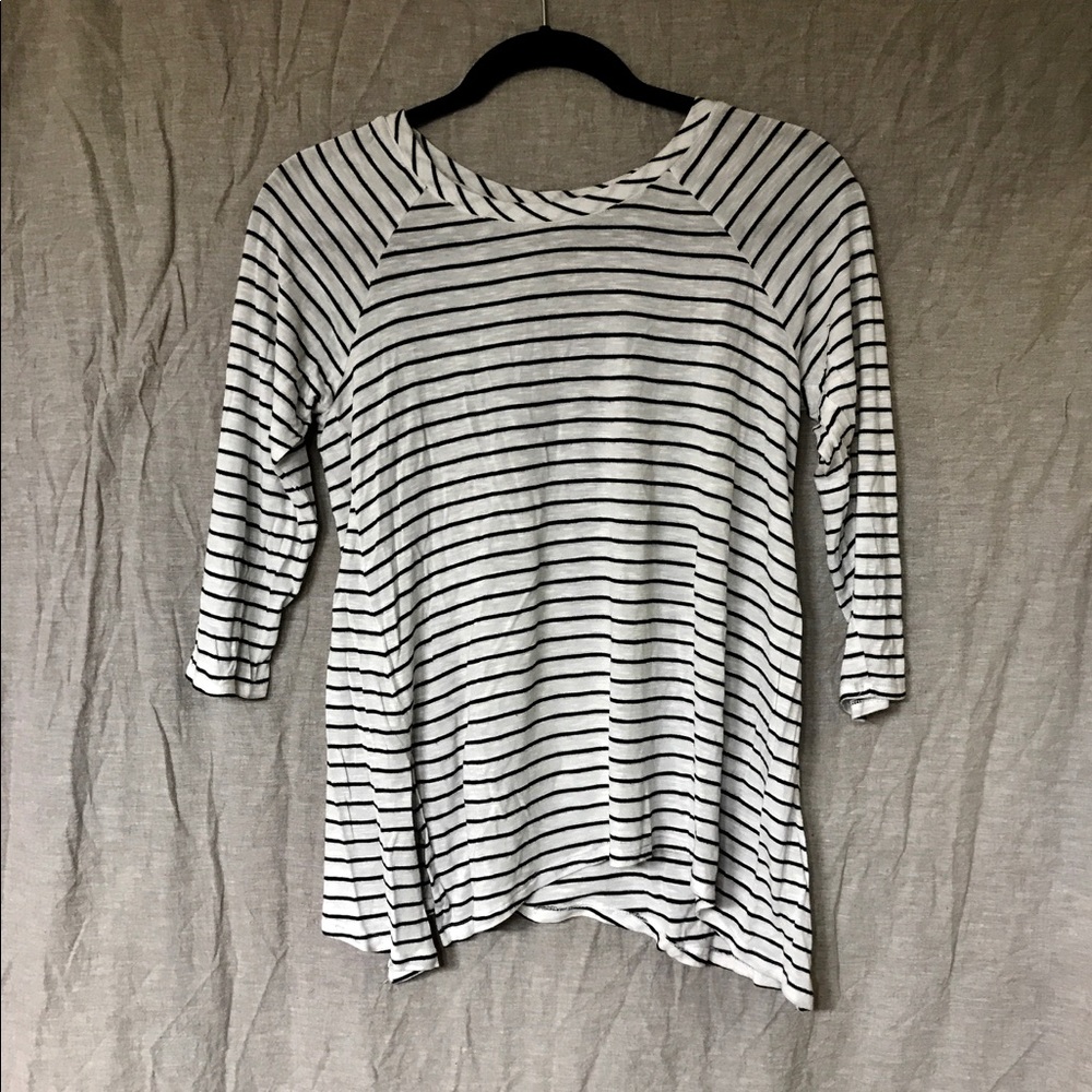 Black & White Striped High-Low T-shirt